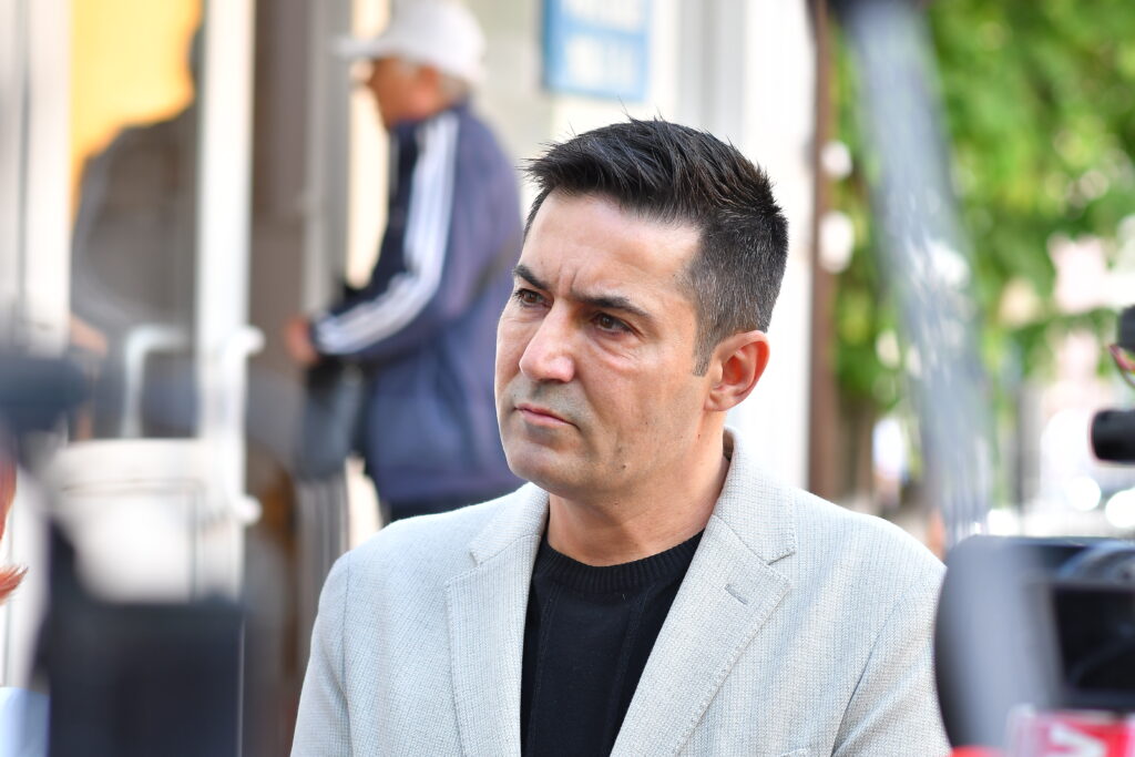 claudiu-manda:-nu-e-prima-data-cand-ne-ar-fi-fost-mai-comod-sa-stam-in-opozitie