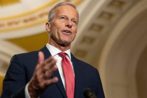 senatorii-vor-ramane-la-washington-pe-tot-parcursul-weekendului-pentru-negocierile-privind-blocajul-guvernamental