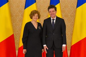 vicepremierul-oana-gheorghiu,-despre-nicusor-dan:-ii-lipseste-viteza