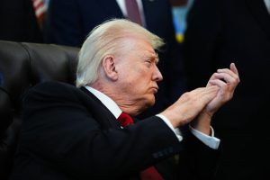 trump-vrea-ca-un-nou-stadion-din-washington-sa-ii-poarte-numele.-ce-spune-purtatoarea-de-cuvant-a-casei-albe