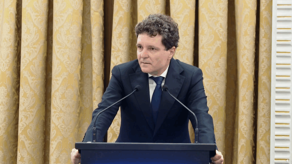 dan:-suntem-inca-sub-influenta-modului-in-care-regimul-comunist-ne-a-influentat-sa-percepem-istoria