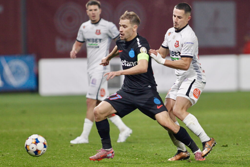 superliga:-egal-spectaculos-intre-hermannstadt-si-fcsb,-scor-3-3,-in-etapa-a-16-a