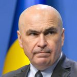 premierul-ilie-bolojan:-deficitul-bugetar-din-2026-trebuie-sa-fie-sub-6,4%.-reducerile-de-cheltuieli-vor-fi-decise-inainte-de-adoptarea-bugetului