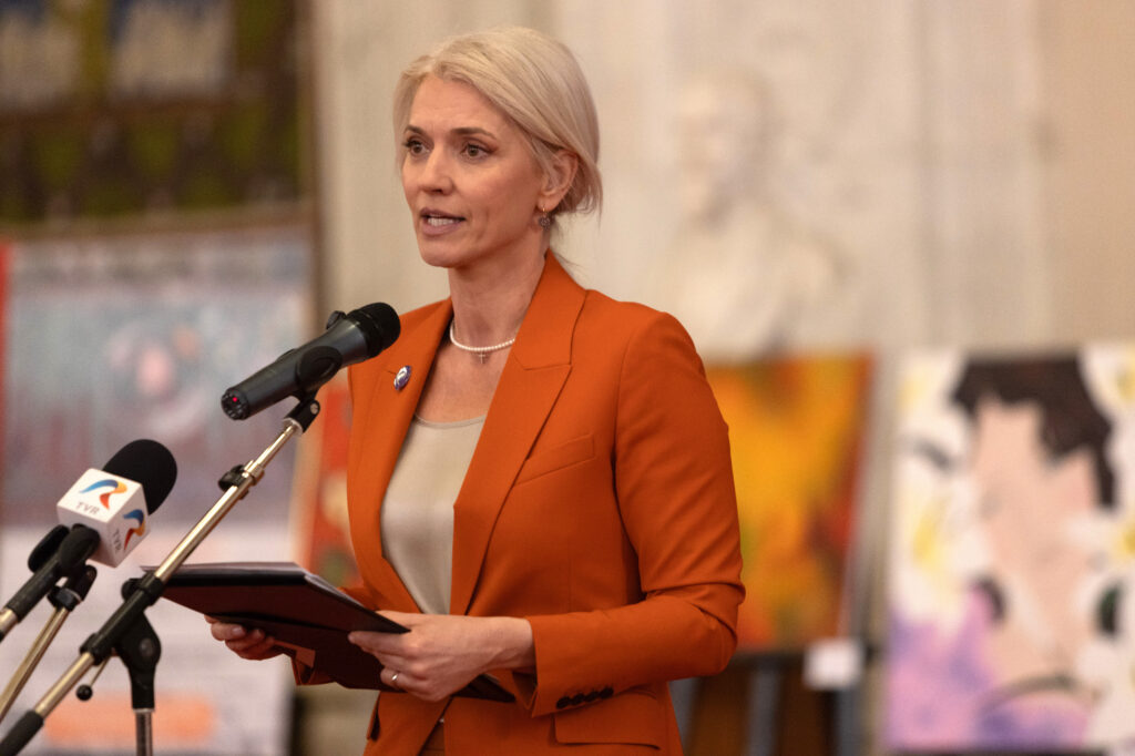 alina-gorghiu:-daca-prefectura-arges-nu-are-nimic-de-ascuns-sa-raspunda-cu-documente