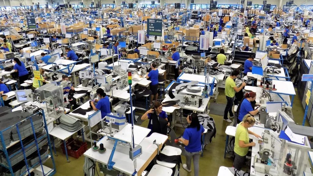 pleaca-americanii-1.000-de-romani-raman-fara-job