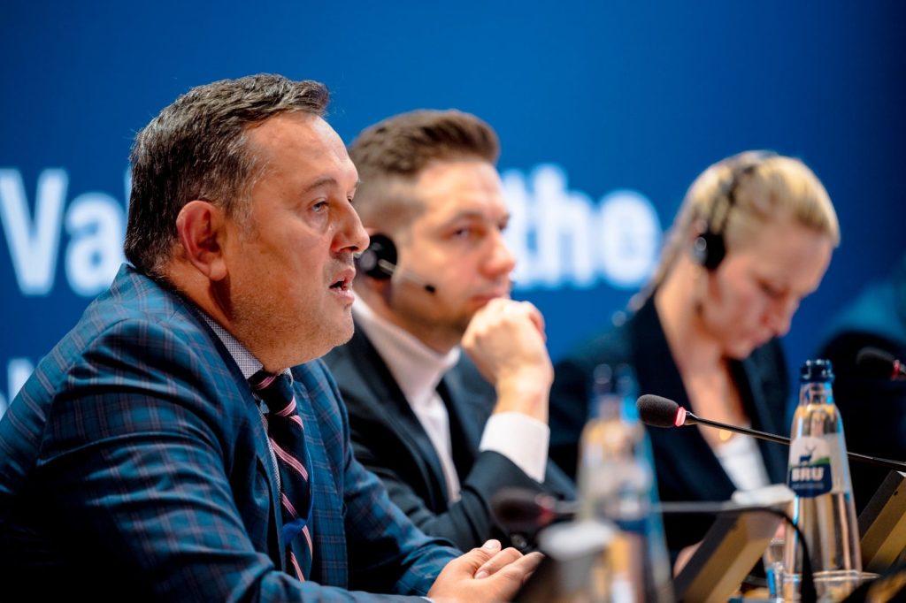 aur:-ursula-nu-poate-semna-legal-acordul-ue-mercosur